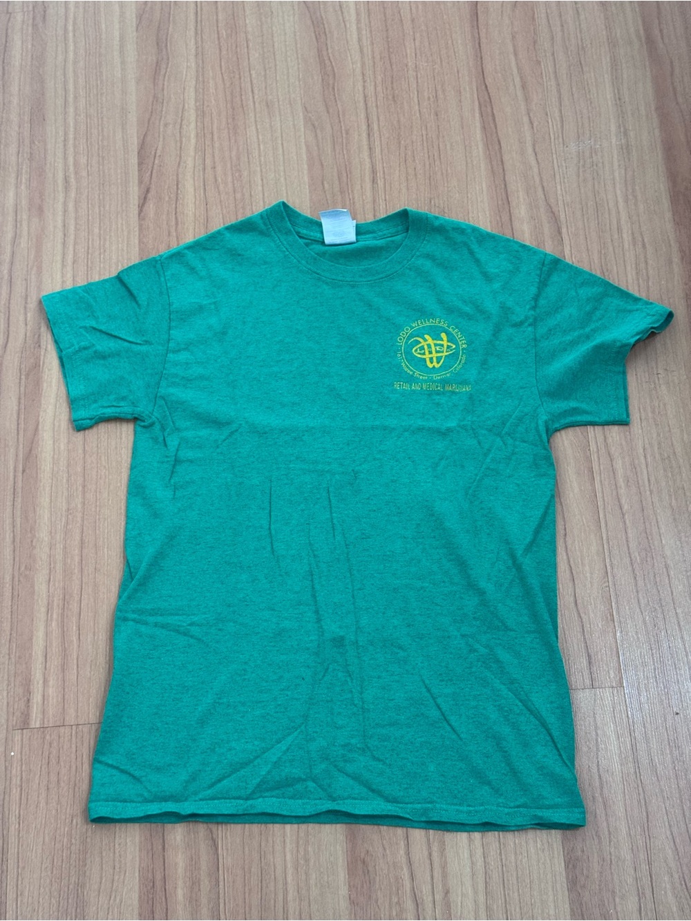 Vintage Cannabis Cup 2014 Lodo Wellness Center Tee Small Green